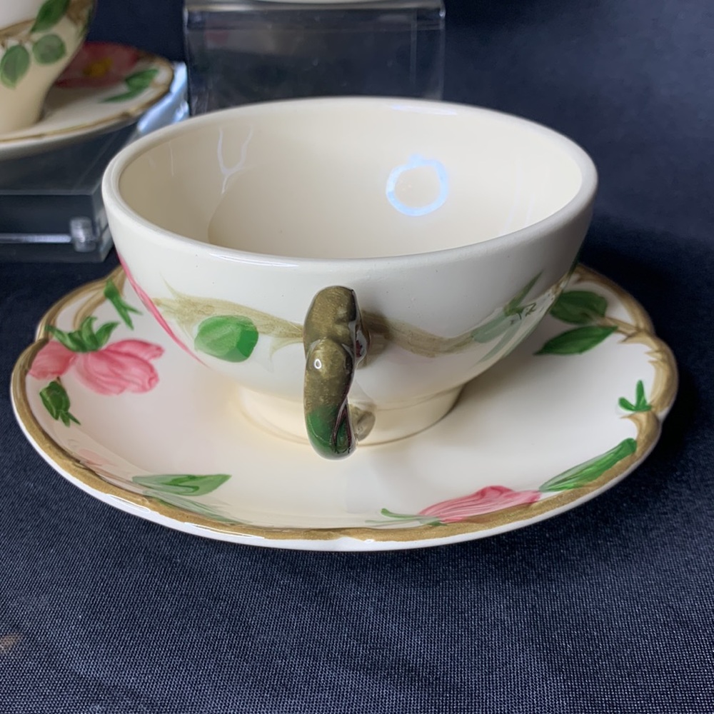 Set of 4 vintage 1958-60 Franciscan Dessert Rose cups and saucers - Picture 9 of 13